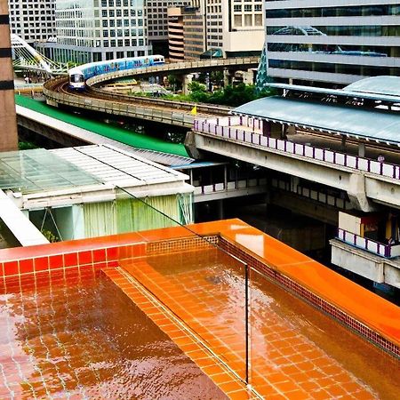 The Heritage Silom Hotel Bangkok Bagian luar foto