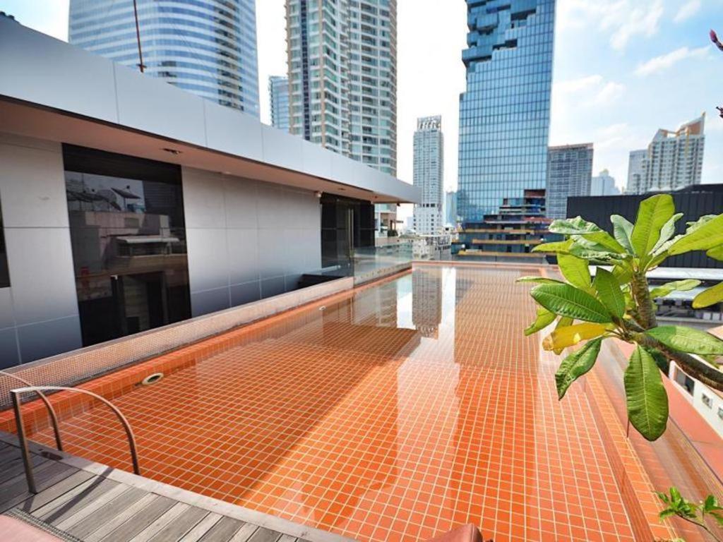 The Heritage Silom Hotel Bangkok Bagian luar foto