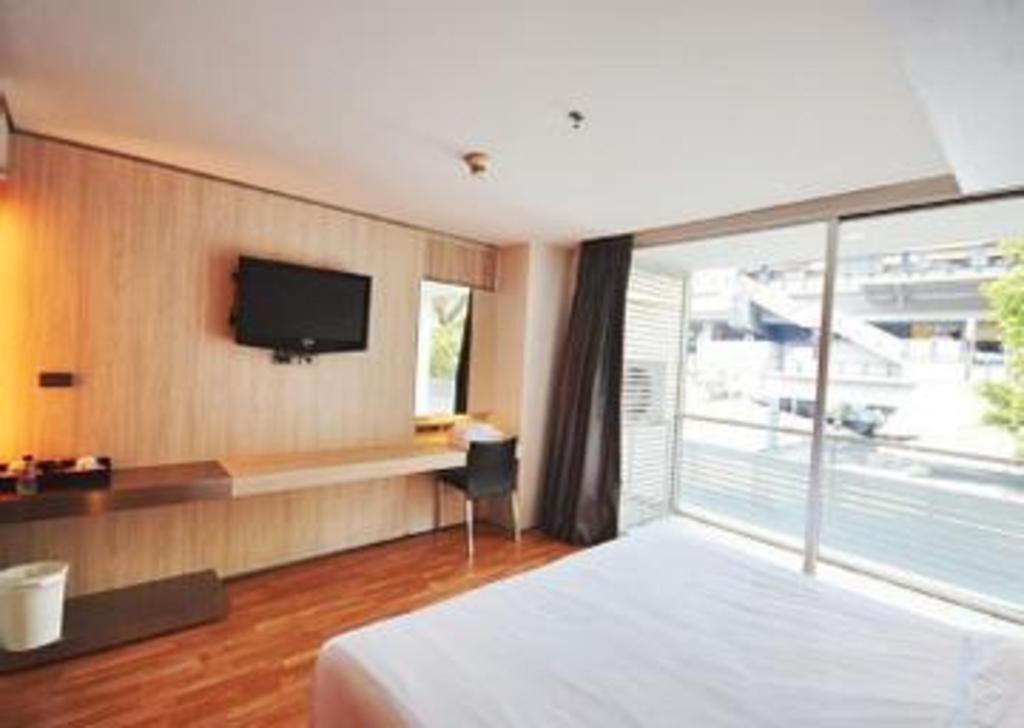 The Heritage Silom Hotel Bangkok Bagian luar foto